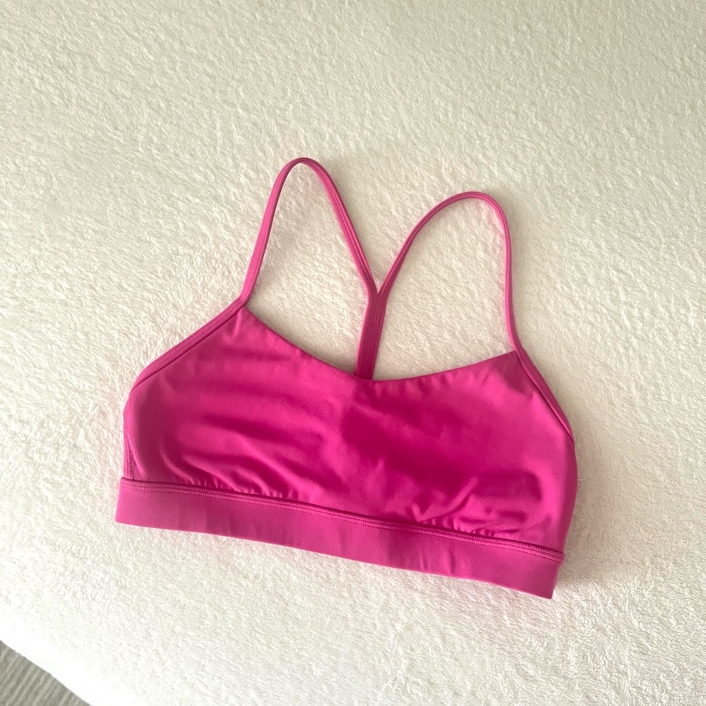 Lululemon Flow Y Nulu Bra Light Support A-C Cups Sonic Pink Size 8